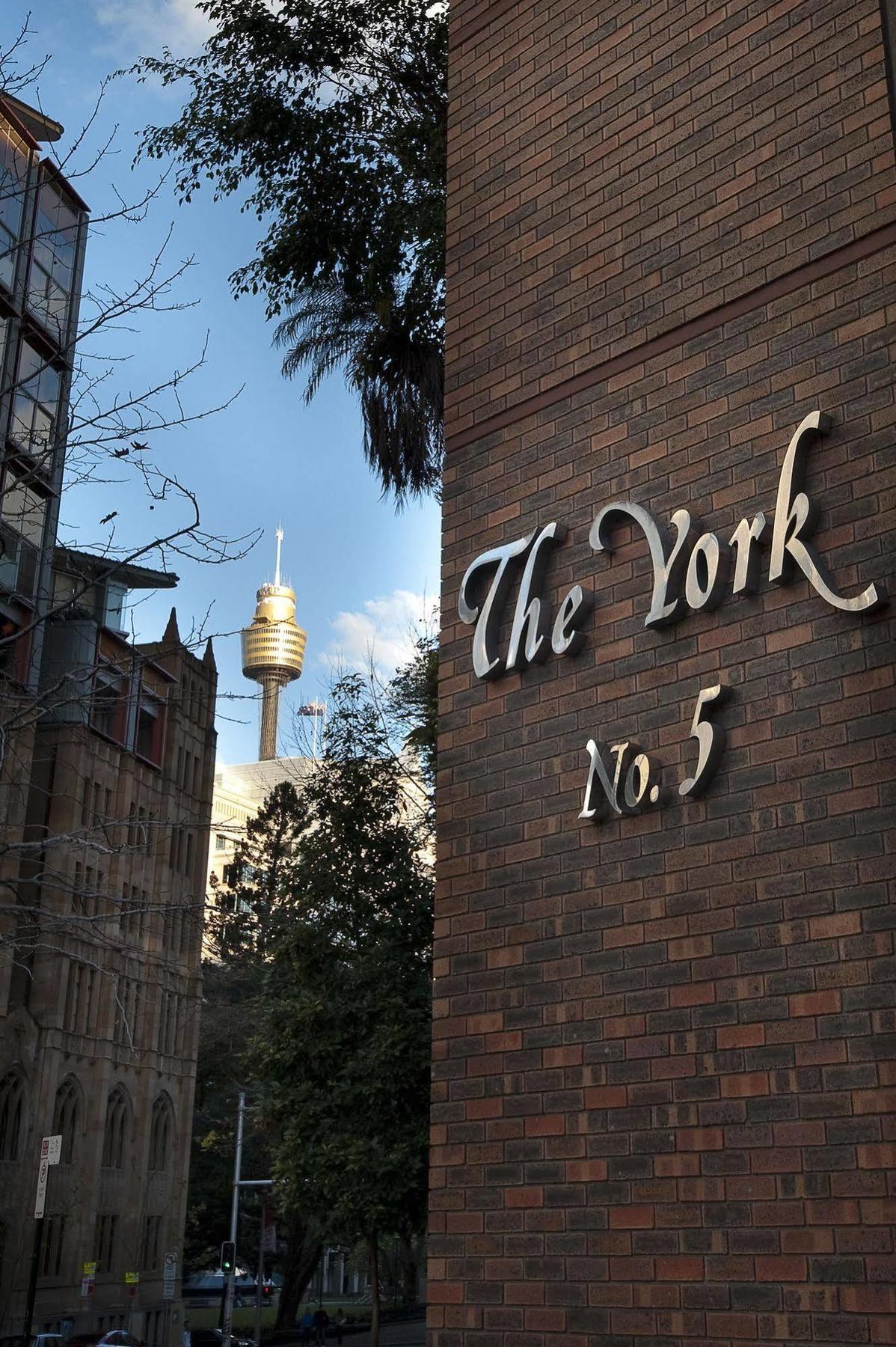 Aparthotel The York By Swiss-belhotel 4*